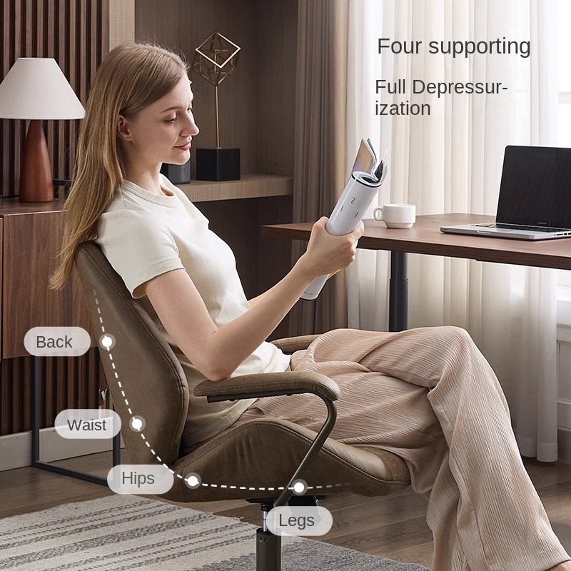 アメリカンスエードオフィスチェア、スチール製の脚、高さ調節可 - Office Furniture Usa のレビューと価格
