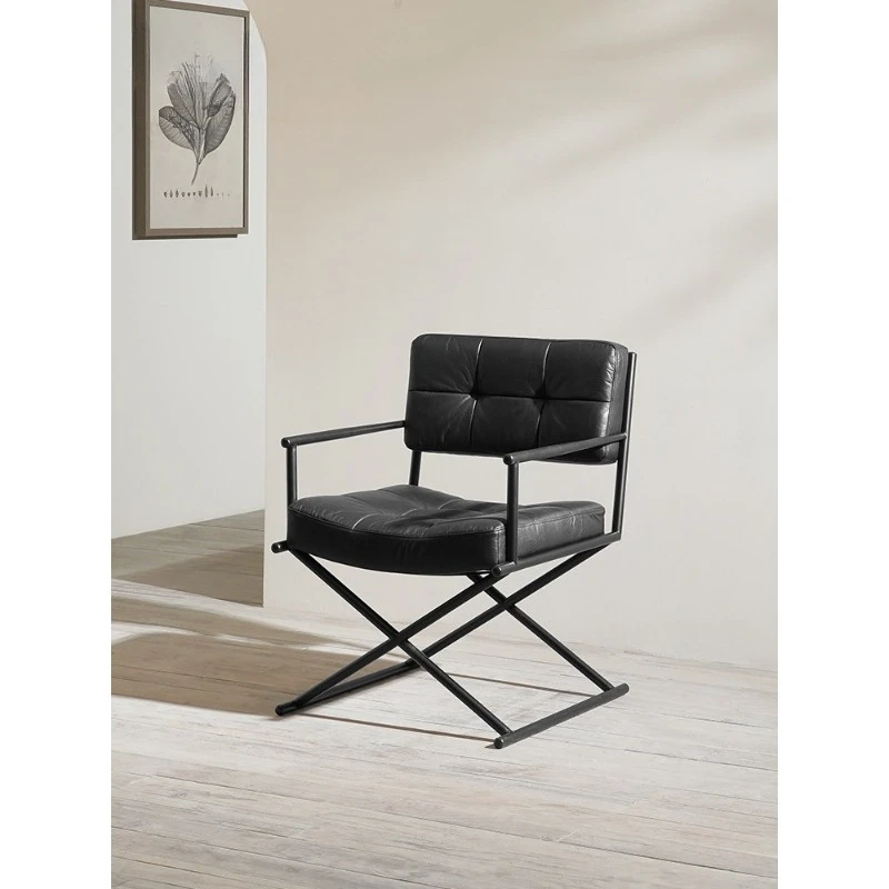 イタリアのミニマリストブラックの第一層牛革錬鉄製ソファチェア - Office Furniture First のレビューと価格
